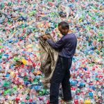 بخشدار کهریزک از توابع شهرستان ری گفت: شاهد خشک شدن زمین های کشاورزی به علت افزایش مراکز بازیافت پلاستیک در حوزه صیفی‌جات و ذرت هستیم.